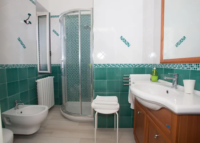 Le Nereidi Beb مارغريتا دي سافويا